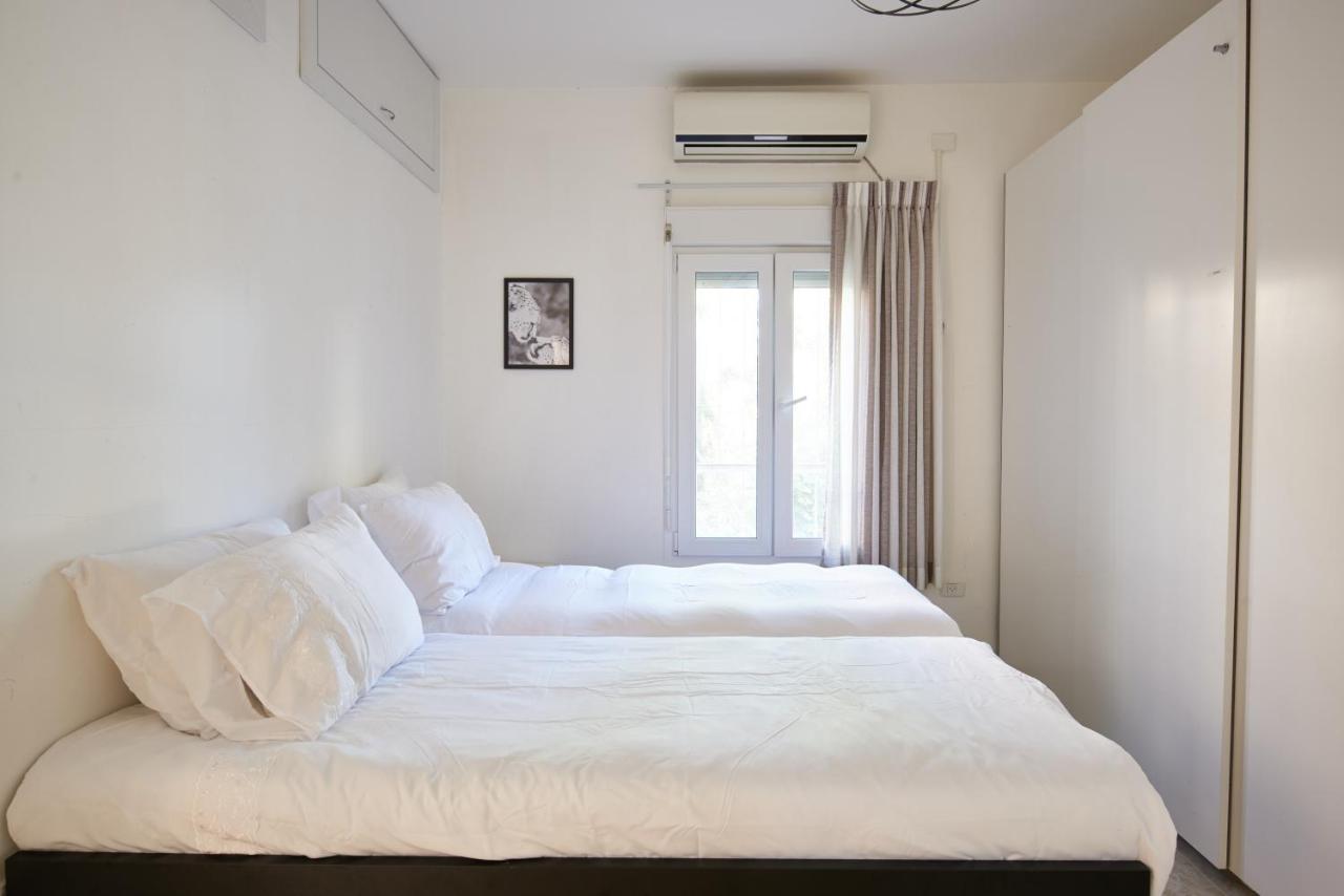 Spacious & Quiet Luxury Aprtment In Heart Of Jlm Yerusalem Bagian luar foto
